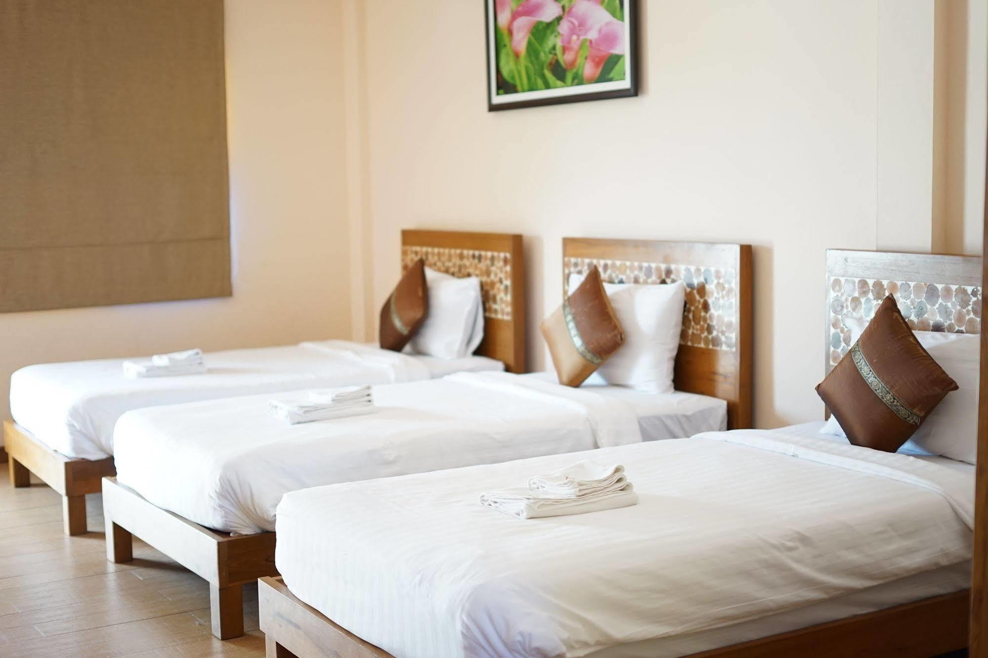 Calla Lily Boutique Residence Chiang Mai Exterior photo
